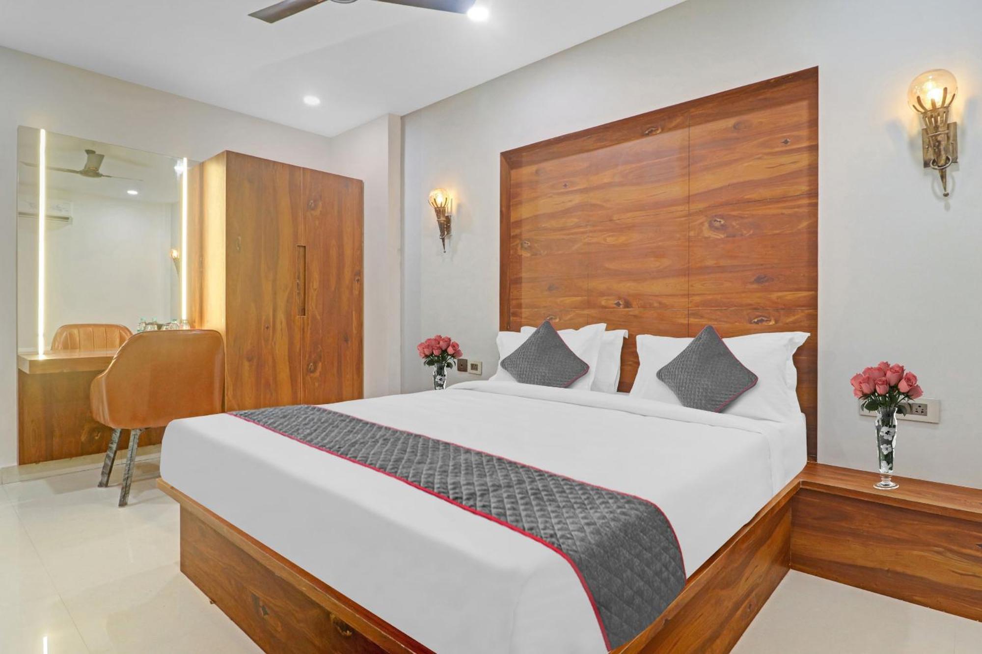 فندق Super Townhouse Rcc Pride حيدر أباد المظهر الخارجي الصورة